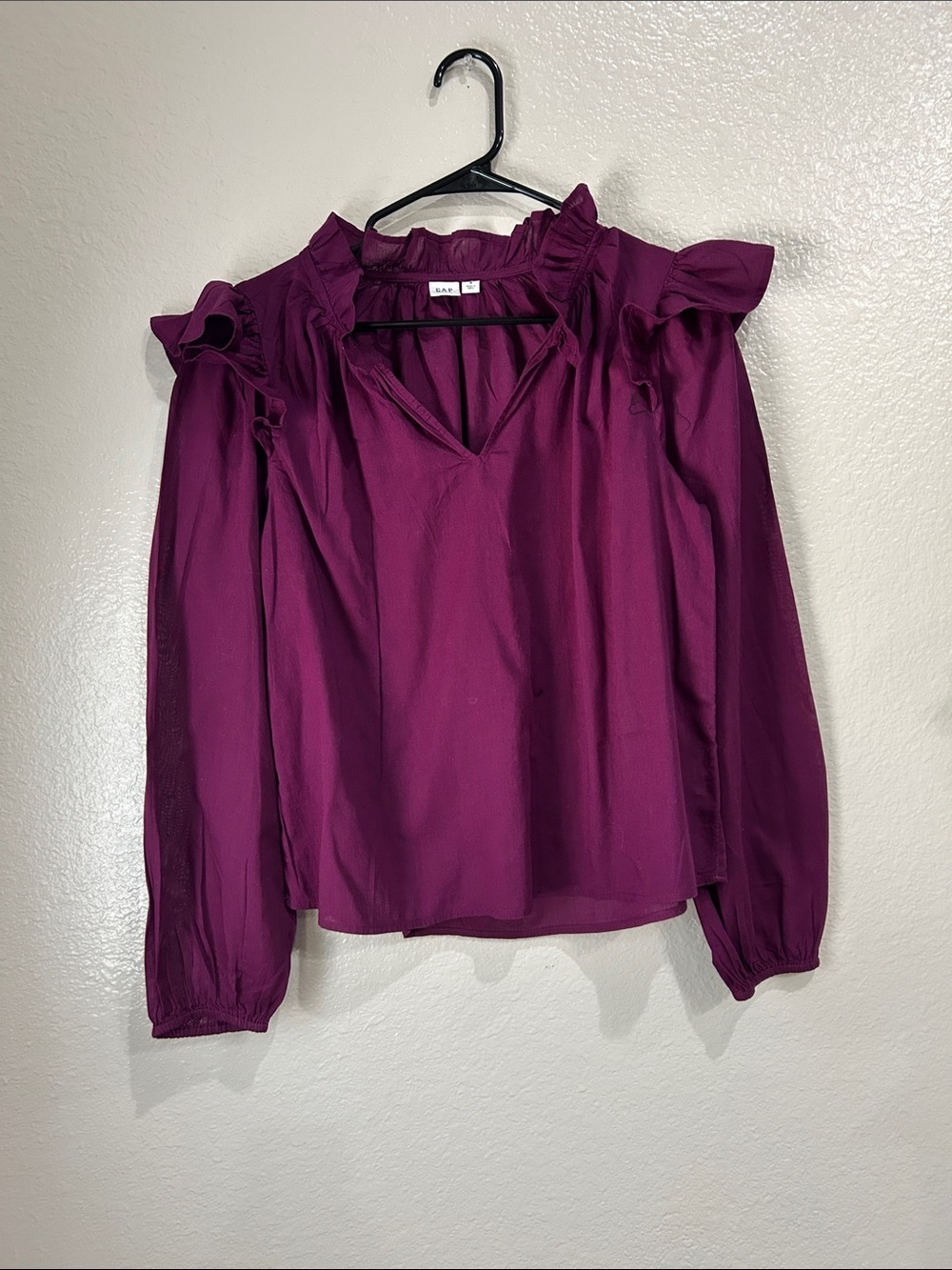 GAP Women’s Ruffled V-Neck Long Sleeve Blouse Plum Sz S Fairy Core TC0069